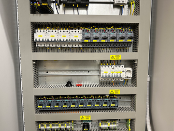 Switch gear